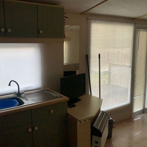 Cliquez pour découvrir toutes les photos de l'HÉBERGEMENT ! mobilhome - L'Etang Bleu photo 2