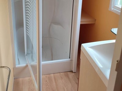 Cliquez pour découvrir toutes les photos de l'HÉBERGEMENT ! mobil-home - La Vallée photo 7