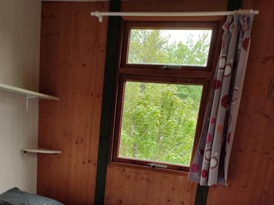 Cliquez pour découvrir toutes les photos de l'HÉBERGEMENT ! chalet - La Vallée photo 4