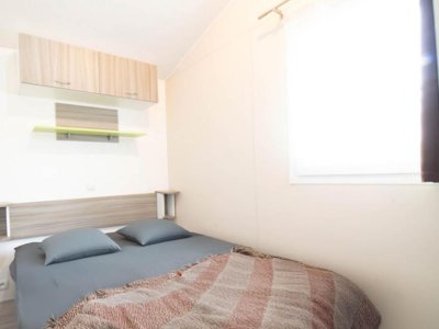 Cliquez pour découvrir toutes les photos de l'HÉBERGEMENT ! mobil-home - Le Dauphin photo 3