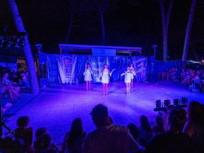 Cliquez pour découvrir toutes les photos de l'ÉTABLISSEMENT ! camping Rivaverde Easy Village photo 11