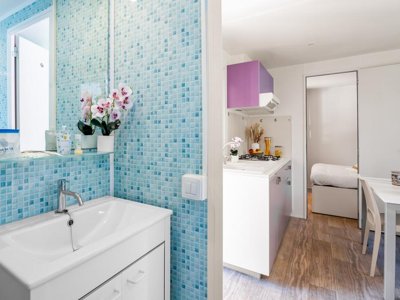 Cliquez pour découvrir toutes les photos de l'HÉBERGEMENT ! mobil-home - Rivaverde Easy Village photo 4