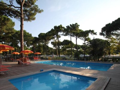 Cliquez pour découvrir toutes les photos de l'ÉTABLISSEMENT ! camping Rivaverde Easy Village photo 5