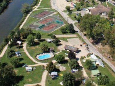 camping Les Bords Du Guiers photo 21