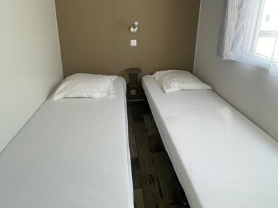 Cliquez pour découvrir toutes les photos de l'HÉBERGEMENT ! mobil-home - Les Bords Du Guiers photo 4