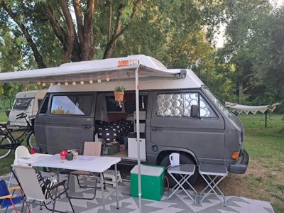 camping Les Bords Du Guiers photo 7
