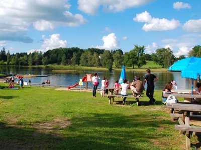 Cliquez pour découvrir toutes les photos de l'ÉTABLISSEMENT ! camping Flower L'Air Du Lac photo 14