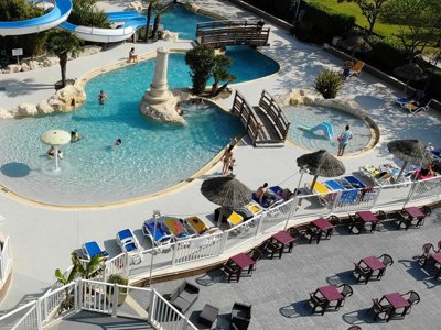 Cliquez pour découvrir toutes les photos de l'ÉTABLISSEMENT ! camping Le Royan photo 15