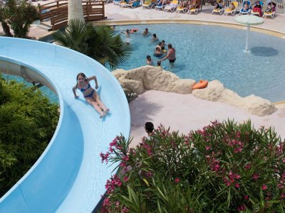 Cliquez pour découvrir toutes les photos de l'ÉTABLISSEMENT ! camping Le Royan photo 24