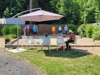 Cliquez pour découvrir toutes les photos de l'ÉTABLISSEMENT ! camping Du Lac D'Aydat photo 11