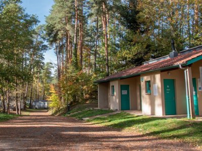 Cliquez pour découvrir toutes les photos de l'ÉTABLISSEMENT ! camping Du Lac D'Aydat photo 30
