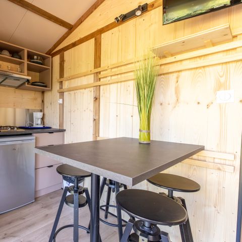 Cliquez pour découvrir toutes les photos de l'HÉBERGEMENT ! chalet - De La Haute Sioule photo 5