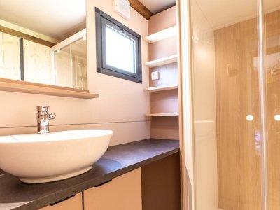 Cliquez pour découvrir toutes les photos de l'HÉBERGEMENT ! chalet - De La Haute Sioule photo 10