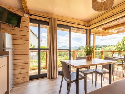 Cliquez pour découvrir toutes les photos de l'HÉBERGEMENT ! chalet - De La Haute Sioule photo 3