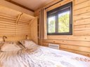Cliquez pour découvrir toutes les photos de l'HÉBERGEMENT ! chalet - camping De La Haute Sioule photo 8