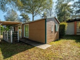 Camping Pas Cher vous présente avec son site Officiel campingpascher.fr, le Camping Ushuaia Villages La Presqu Ile classé 2 étoiles, situé sur la commune de Royere De Vassiviere dans le département Creuse (Limousin) en France. Le camping Ushuaia Villages La Presqu Ile, vous présente un hébergement de type chalet de 30 m². Le camping Ushuaia Villages La Presqu Ile vous propose du dimanche 05 avril au dimanche 12 avril 2026, en promotion à -21% pour 7 nuits à 159 € au lieu de 202,0 € soit une Économie de 43 €. Cette location propose 107 dates différentes pour réserver votre séjour. Découvrez également les 6 autres gammes d'hébergements du camping. Les Avis clients pour le Camping Ushuaia Villages La Presqu Ile sont excellents avec une note moyenne de 8 sur 10. Lac, Canoë-kayak,... En savoir plus : cliquez-ICI.