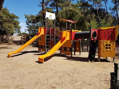 Cliquez pour découvrir toutes les photos de l'ÉTABLISSEMENT ! camping Les Pins D'Oléron photo 8