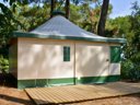 Camping Pas Cher vous présente avec son site Officiel campingpascher.fr, le Camping Les Pins D'Oléron classé 4 étoiles, situé sur la commune de Grand Village Plage dans le département Charente-maritime (Poitou Charentes) en France. Le camping Les Pins D'Oléron, vous présente un hébergement de type tente de 25 m² pour 2 personnes. Le camping Les Pins D'Oléron vous propose du mercredi 01 avril au mercredi 08 avril 2026, en promotion à -10% pour 7 nuits à 189 € au lieu de 210,0 € soit une Économie de 21 €. Cette location propose 104 dates différentes pour réserver votre séjour. Découvrez également les 27 autres gammes d'hébergements du camping. Les Avis clients pour le Camping Les Pins D'Oléron sont excellents avec une note moyenne de 8 sur 10. Lagon, Animation ados, Animations familiales, Club enfants, Aire de jeux enfants, Ping-pong, Plongée, Pétanque, Surf, Bar, Dépôt de pain, Plats à emporter, Snack/Bar,... En savoir plus : cliquez-ICI.