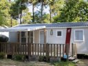 Cliquez pour découvrir toutes les photos de l'HÉBERGEMENT ! mobil-home - camping Les Pins D'Oléron photo 2