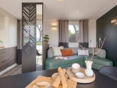 Cliquez pour découvrir toutes les photos de l'HÉBERGEMENT ! mobil-home - Au Pigeonnier photo 5