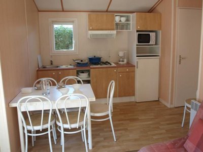Cliquez pour découvrir toutes les photos de l'HÉBERGEMENT ! mobil-home - La Brande photo 3