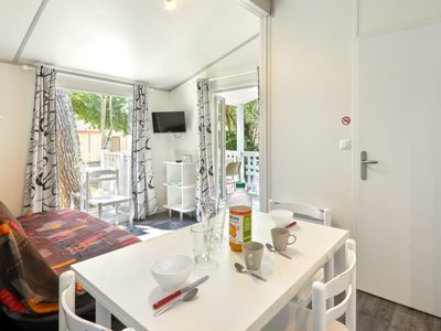 Cliquez pour découvrir toutes les photos de l'HÉBERGEMENT ! chalet - La Brande photo 3