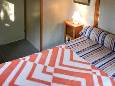 Cliquez pour découvrir toutes les photos de l'HÉBERGEMENT ! bungalow - Du Colombier photo 4