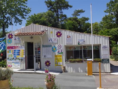 établissement Le Sous Bois photo 13