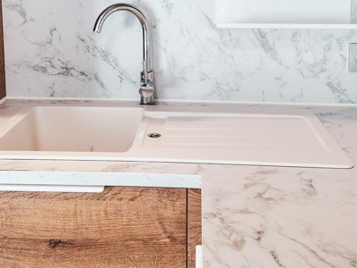Cliquez pour découvrir toutes les photos de l'HÉBERGEMENT ! mobil-home - Le Sous Bois photo 11