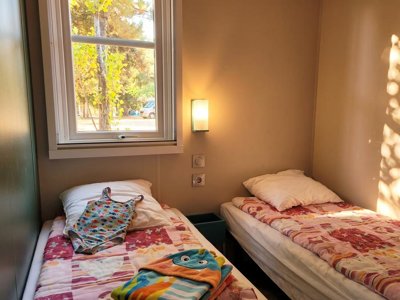 Cliquez pour découvrir toutes les photos de l'HÉBERGEMENT ! mobil-home - Le Sous Bois photo 9
