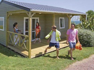Cliquez pour découvrir toutes les photos de l'HÉBERGEMENT ! chalet - Le Sous Bois photo 3