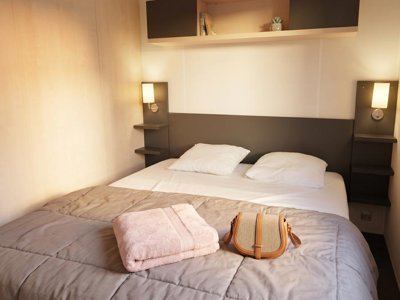 Cliquez pour découvrir toutes les photos de l'HÉBERGEMENT ! mobil-home - Le Sous Bois photo 10