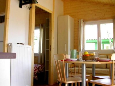 Cliquez pour découvrir toutes les photos de l'HÉBERGEMENT ! chalet - Les Gros Joncs photo 3