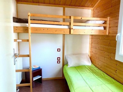 Cliquez pour découvrir toutes les photos de l'HÉBERGEMENT ! chalet - Les Gros Joncs photo 7