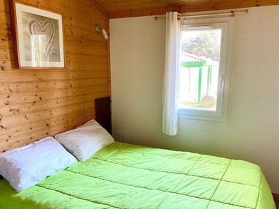 Cliquez pour découvrir toutes les photos de l'HÉBERGEMENT ! chalet - Les Gros Joncs photo 4