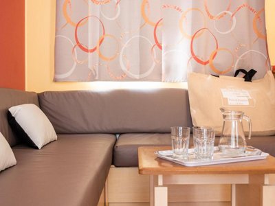 Cliquez pour découvrir toutes les photos de l'HÉBERGEMENT ! mobil-home - Les Sables Vignier Plage photo 3