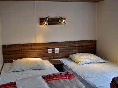 Cliquez pour découvrir toutes les photos de l'HÉBERGEMENT ! mobil-home - Les Sables Vignier Plage photo 7
