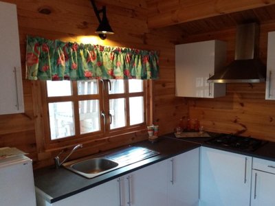 Cliquez pour découvrir toutes les photos de l'HÉBERGEMENT ! chalet - La Perle photo 13