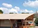 Cliquez pour découvrir toutes les photos de l'HÉBERGEMENT ! tente en toile et bois - camping La Perle photo 3