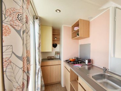 Cliquez pour découvrir toutes les photos de l'HÉBERGEMENT ! mobil-home - Les Acacias photo 2