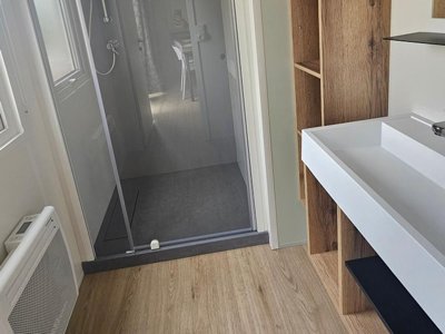 Cliquez pour découvrir toutes les photos de l'HÉBERGEMENT ! mobil-home - De Charlieu photo 15