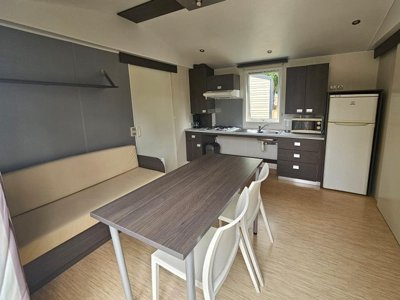 Cliquez pour découvrir toutes les photos de l'HÉBERGEMENT ! mobil-home - De Charlieu photo 6