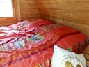 Cliquez pour découvrir toutes les photos de l'HÉBERGEMENT ! tente en toile et bois - camping De Charlieu photo 6
