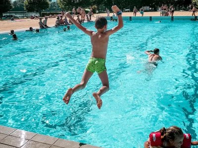 Cliquez pour découvrir toutes les photos de l'ÉTABLISSEMENT ! établissement De Thoissey photo 2