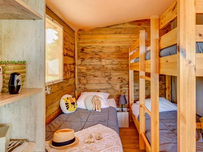 Cliquez pour découvrir toutes les photos de l'HÉBERGEMENT ! lodge - Romanée - La Plage photo 2