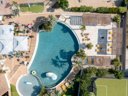 Camping Pas Cher vous présente avec son site Officiel campingpascher.fr, le Camping Romanée - La Plage classé 4 étoiles, situé sur la commune de Saint Clement Des Baleines dans le département Charente-maritime (Poitou Charentes) en France. Le camping Romanée - La Plage, vous présente un hébergement de type lodge. Le camping Romanée - La Plage vous propose du jeudi 04 juin au jeudi 11 juin 2026 avec un DÉPART DEMAIN pour 7 nuits à 360€. Cette location propose 62 dates différentes pour réserver votre séjour. Découvrez également les 8 autres gammes d'hébergements du camping. Les Avis clients pour le Camping Romanée - La Plage sont excellents avec une note moyenne de 8 sur 10. Piscine chauffée, Piscine extérieure, Animations familiales, Club ados, Club enfants, Aire de jeux enfants, Ping-pong, Pétanque, Salle de fitness, Surf, Terrain multisports, Bar, Dépôt de pain, Restaurant, Snack/Bar, Épicerie,... En savoir plus : cliquez-ICI.