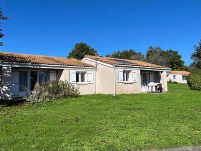 Cliquez pour découvrir toutes les photos de l'ÉTABLISSEMENT ! résidence Domaine Du Lambon photo 9