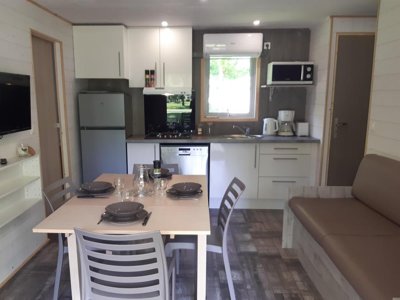 Cliquez pour découvrir toutes les photos de l'HÉBERGEMENT ! chalet - La Venise Verte photo 2