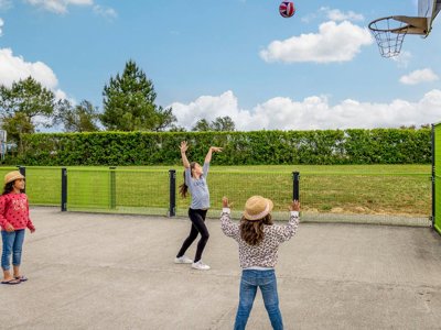 Cliquez pour découvrir toutes les photos de l'ÉTABLISSEMENT ! camping Romanée - La Belle Henriette photo 17