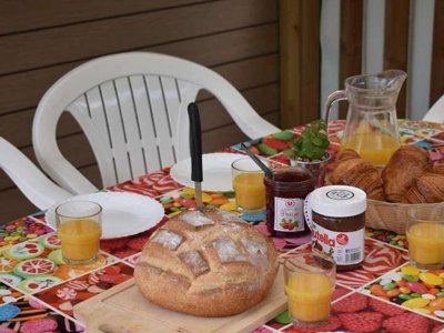 Cliquez pour découvrir toutes les photos de l'HÉBERGEMENT ! mobil-home - Flower Le Petit Paris photo 2